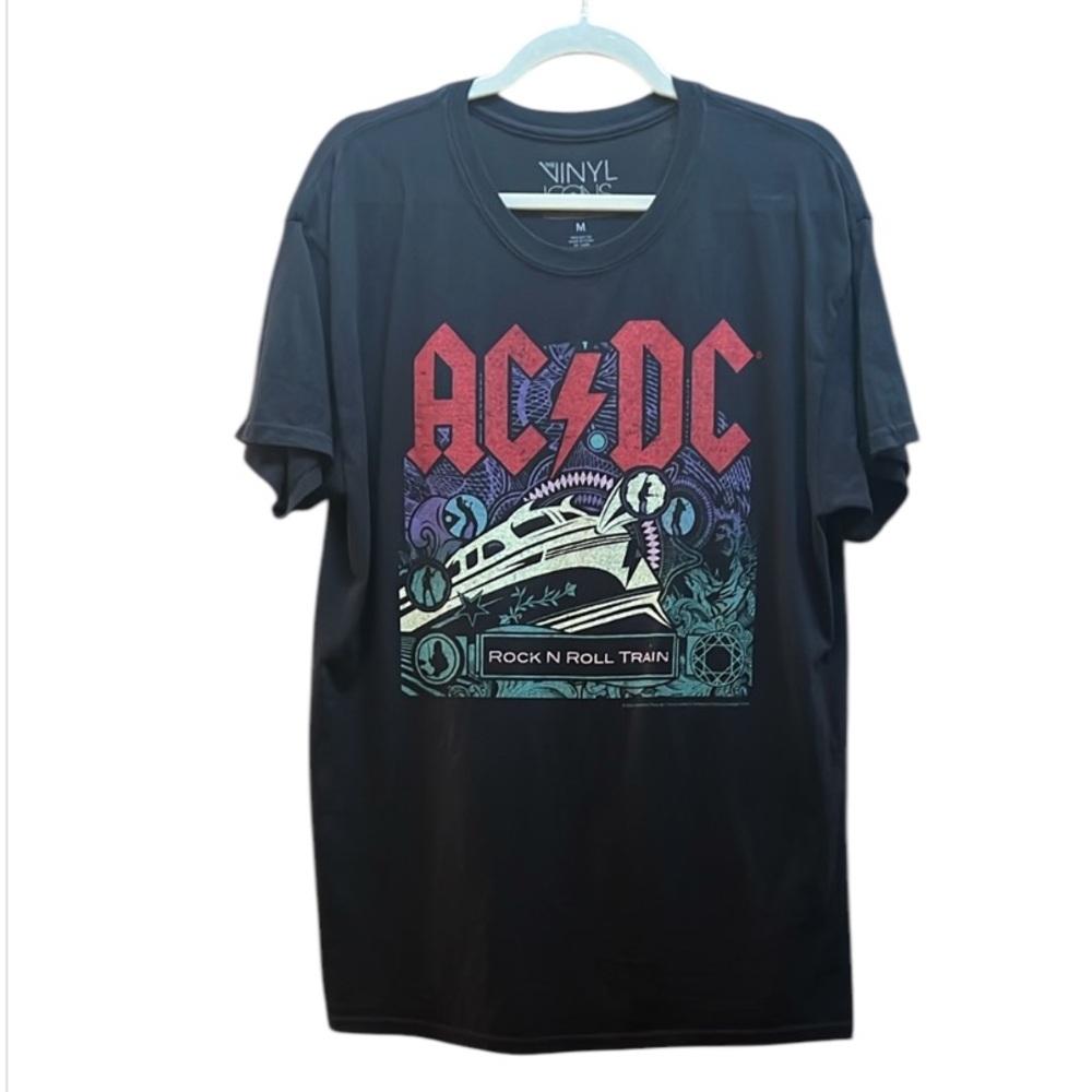 AC/DC Band Tee size Med. gender neutral. - Picture 10 of 10